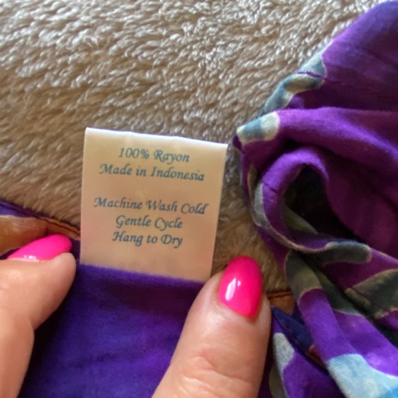 Tank Top - Picture 4 of 5